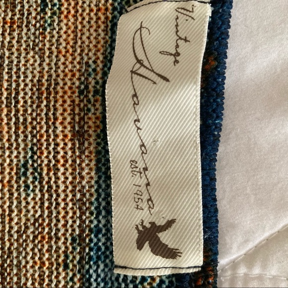 Sweater/Shaw blue/orange w/cream fringe OSFM - Picture 5 of 6